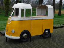 Foodtruck antiek, busje als bar, metaal en hout, exclusief!