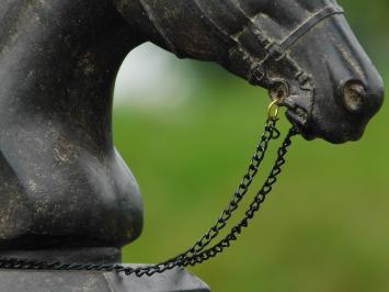 Statue Pferdekopf mit Zügeln - Polystone